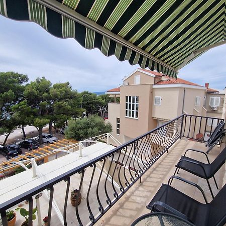 Apartmani Vukusic Promajna Ngoại thất bức ảnh