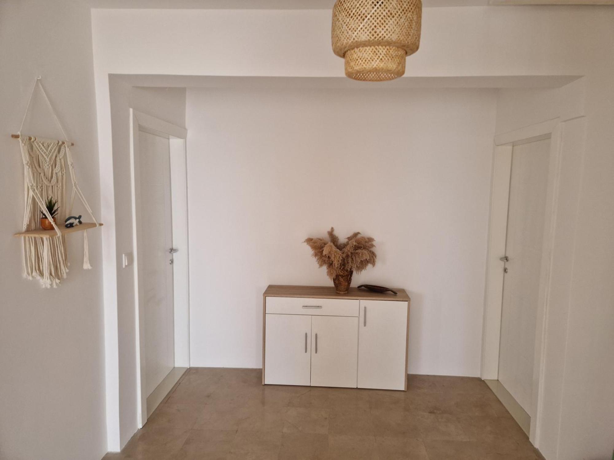 Apartmani Vukusic Promajna Ngoại thất bức ảnh