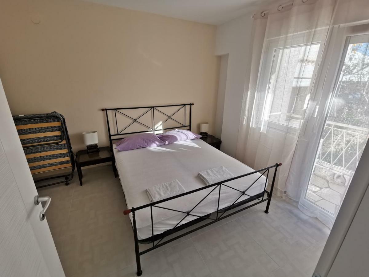 Apartmani Vukusic Promajna Ngoại thất bức ảnh